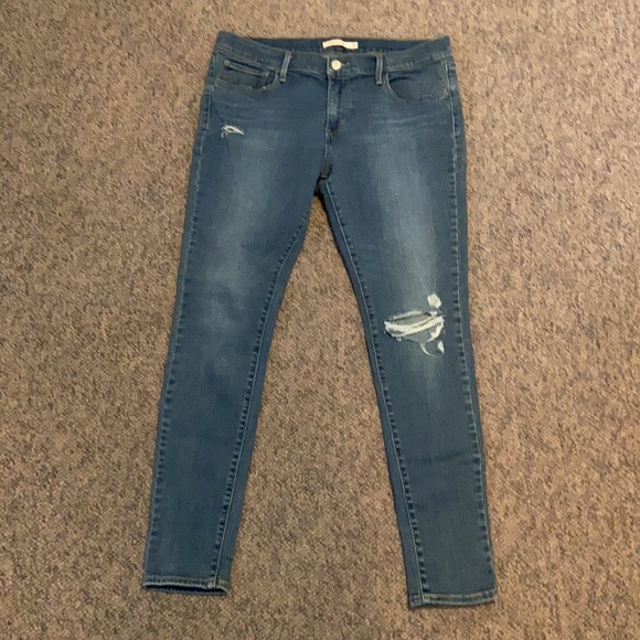 3 Pair of Ladies Levi’s Jeans - Picture 3 of 4